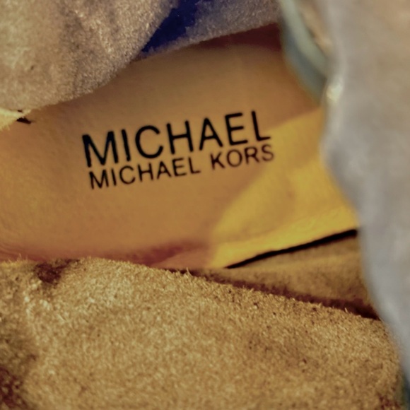 Michael Kors Soft Low Gray Suede Leather Womans Drawstring Boots Booties sz 10M - Picture 8 of 10